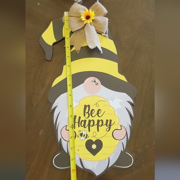 Bumble Bee Gnome Door sign - Picture 5 of 8